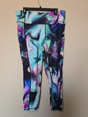Abstract Multicolor Workout Leggings - Mint, Purple, Black